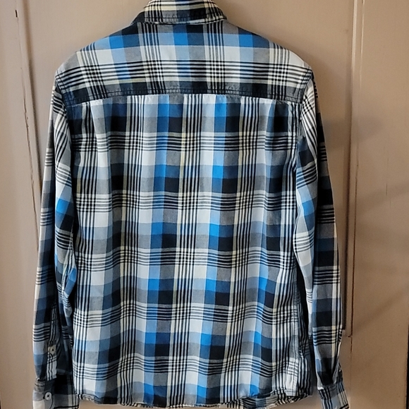 Mossimo Button Down Sz M 100% Cotton Athletic Fit - Picture 6 of 6